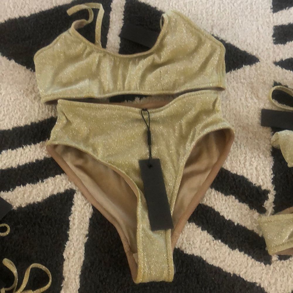 TRIANGL KATE GOLD SET + BAG NWOT